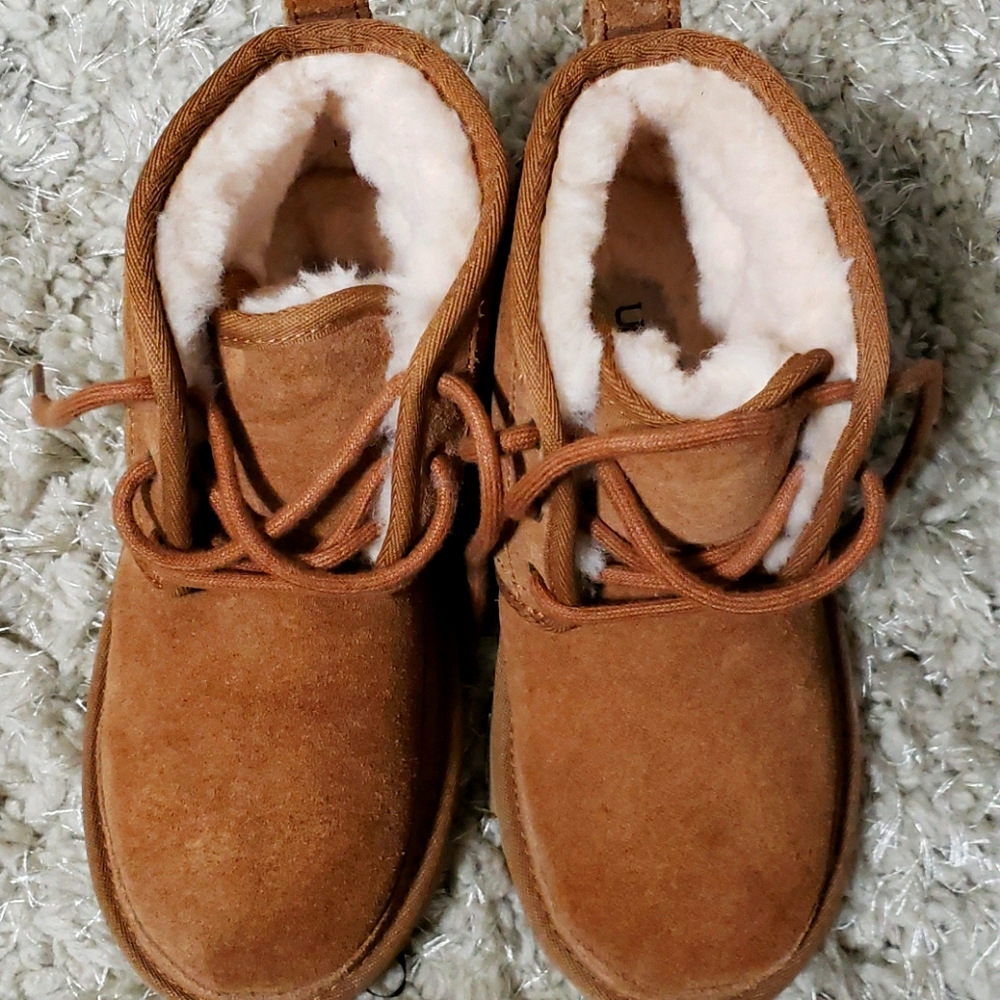 🚨🚨Black Friday sale 🚨🚨Authentic Uggs